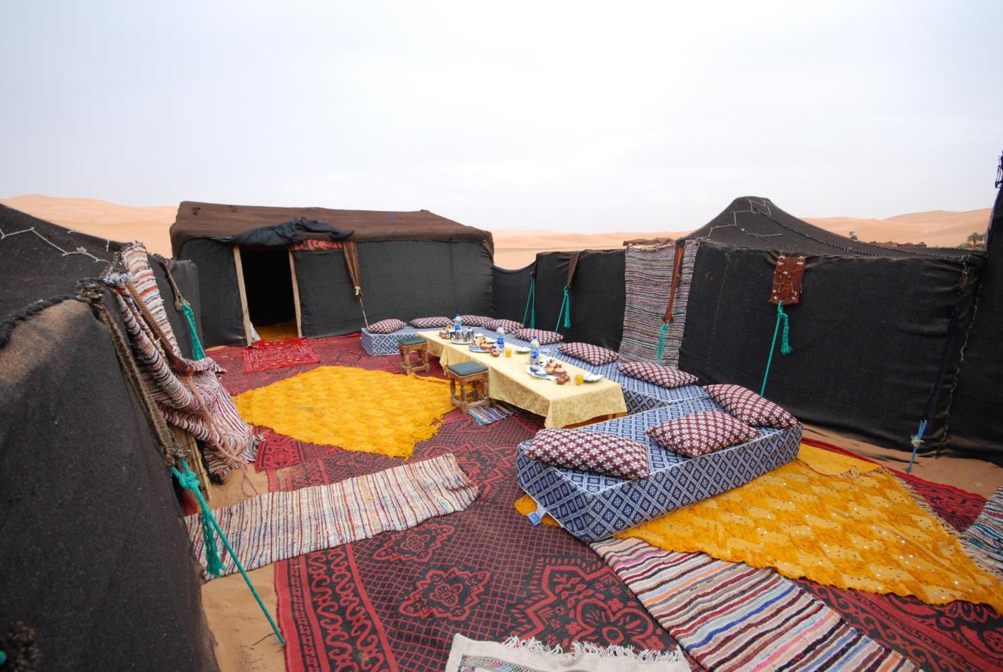 Auberge De Charme Les Dunes D'Or Merzouga Esterno foto