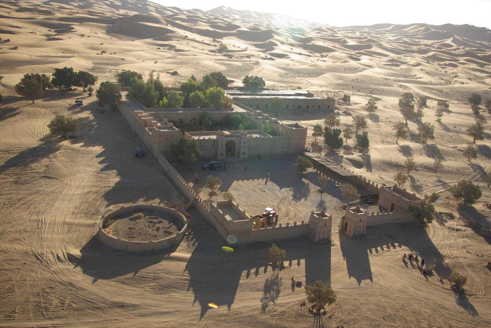 Auberge De Charme Les Dunes D'Or Merzouga Esterno foto