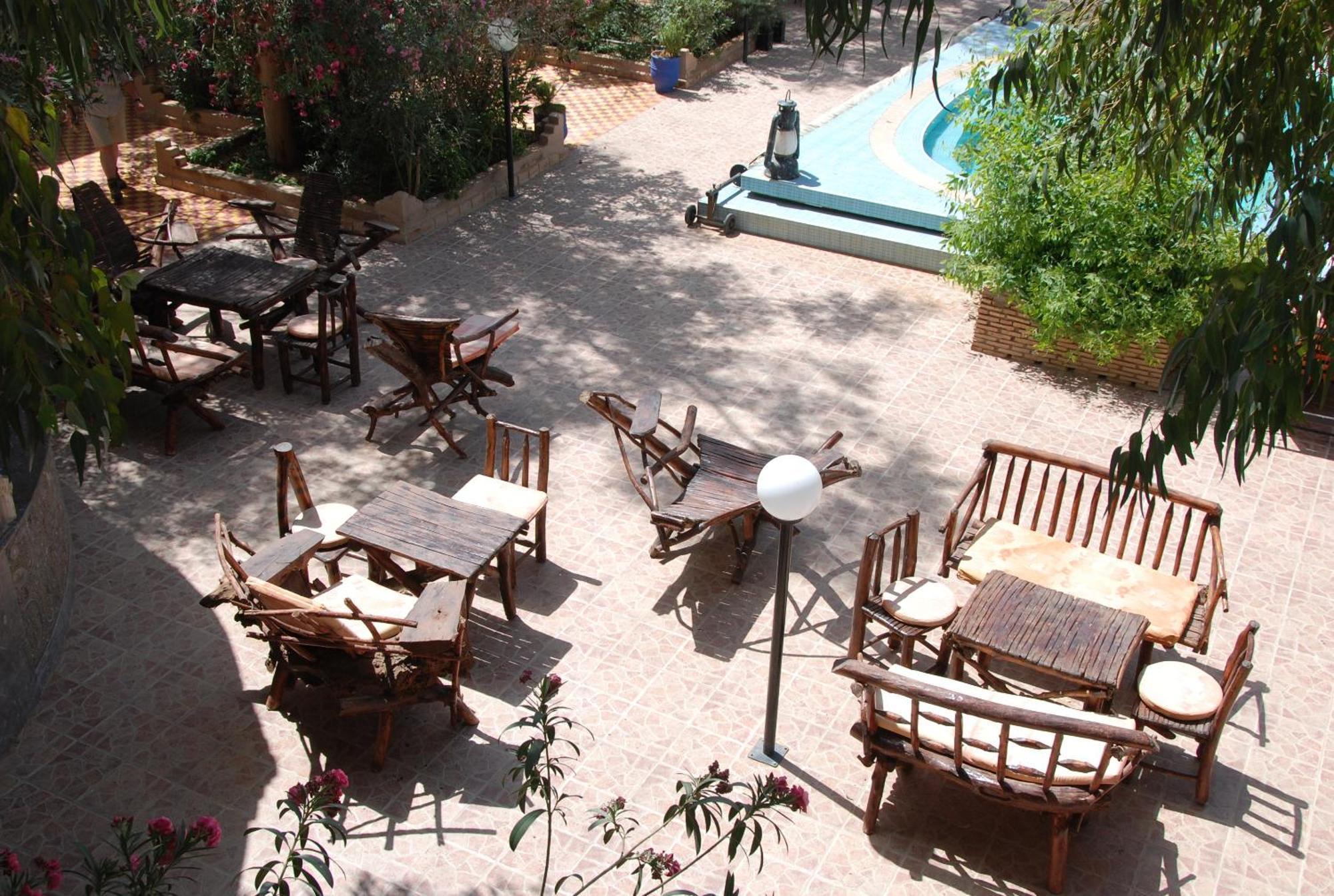 Auberge De Charme Les Dunes D'Or Merzouga Esterno foto